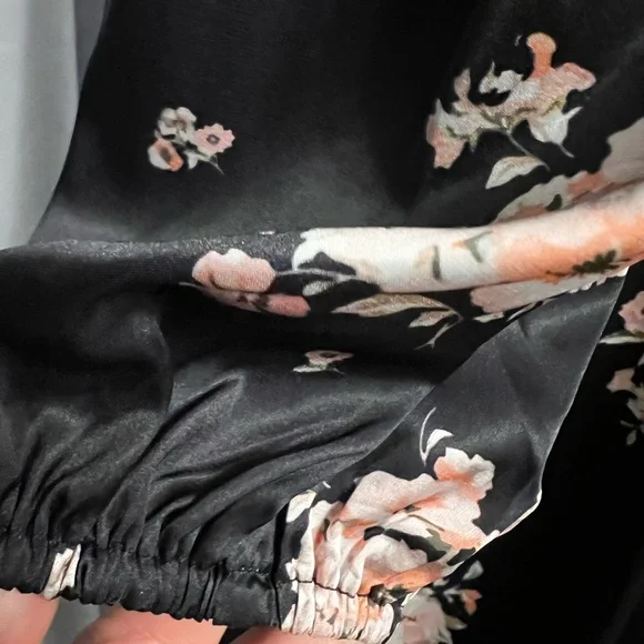 Pinch Women’s Black Satin Smoked Maxi Slit Floral Long Sleeve V Neck Dress Med - Picture 14 of 15